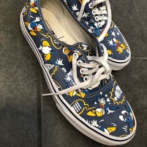 Donald Duck Vans
